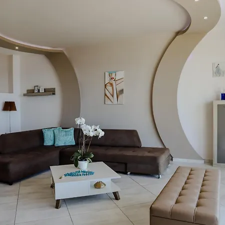 Endless Blue * PalaiónTsiflíkion