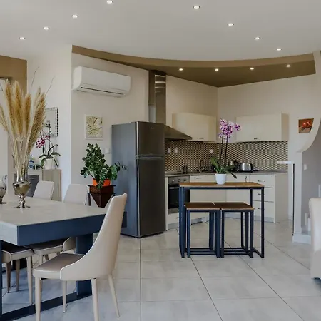 Lägenhet Endless Blue PalaiónTsiflíkion