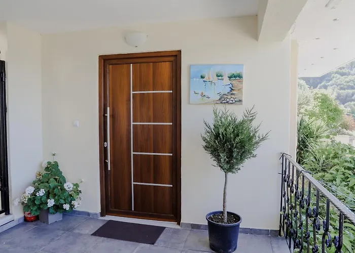 Endless Blue Appartement PalaiónTsiflíkion