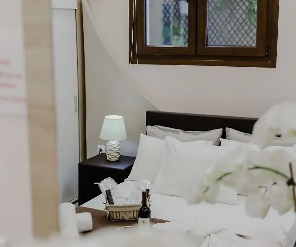 Endless Blue PalaiónTsiflíkion